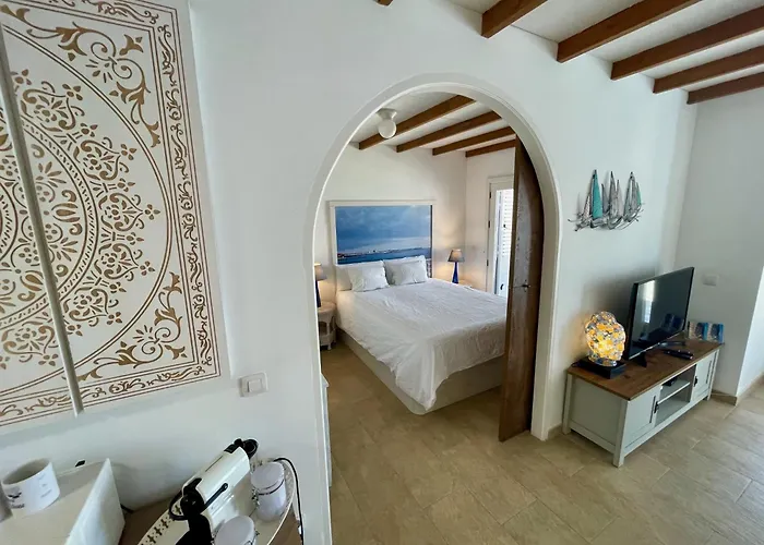 Apartamento La Paloma Blanca - The White Dove