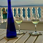La Paloma Blanca - The White Dove Апартаменты *