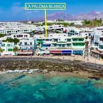 Apartment La Paloma Blanca - The White Dove