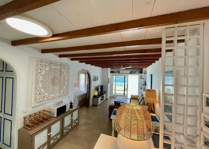 La Paloma Blanca - The White Dove Коста Бланка