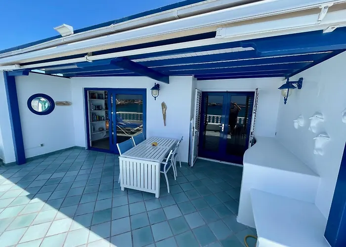 La Paloma Blanca - The White Dove Playa Blanca (Lanzarote)